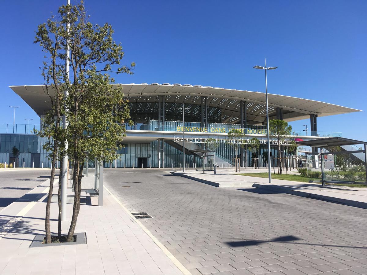Kyriad Montpellier Aéroport - Gare Sud de France Mauguio Esterno foto