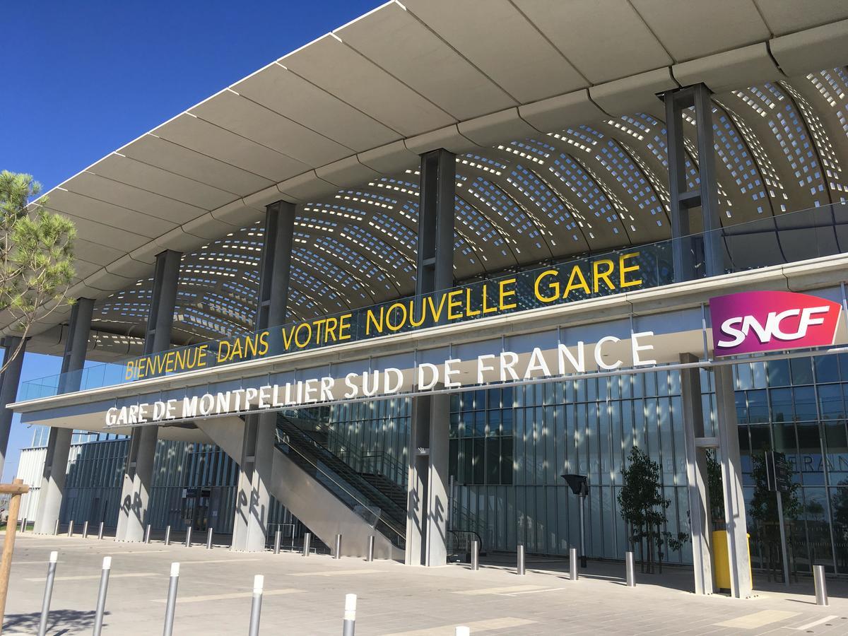 Kyriad Montpellier Aéroport - Gare Sud de France Mauguio Esterno foto