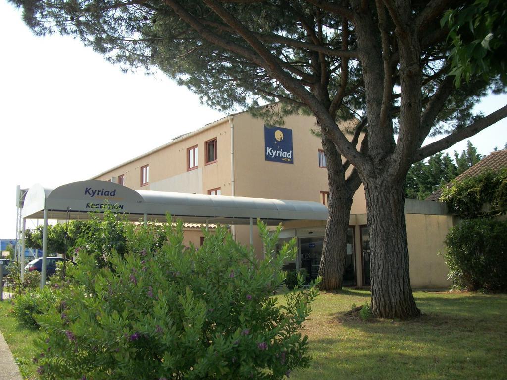 Kyriad Montpellier Aéroport - Gare Sud de France Mauguio Esterno foto